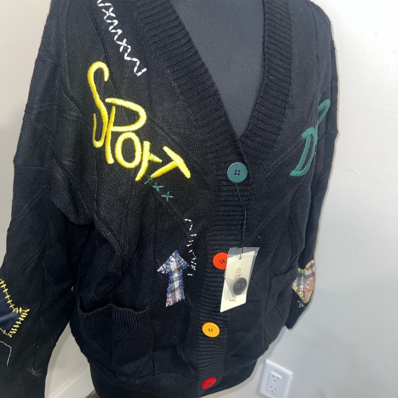 Black Graphic Women's Cardigan - Picture 3 of 6